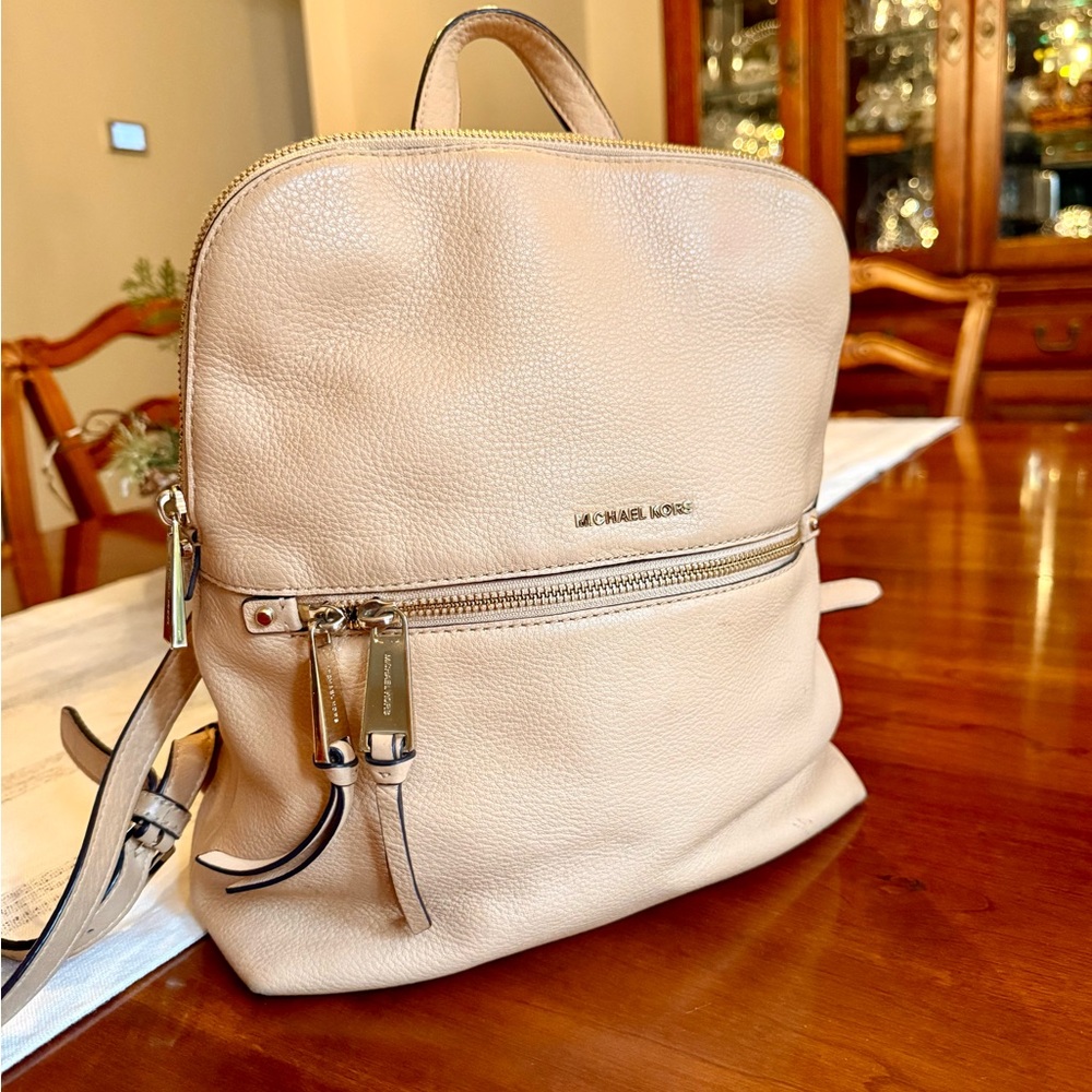 Michael Kors Rhea Medium Pebbled Slim Backpack